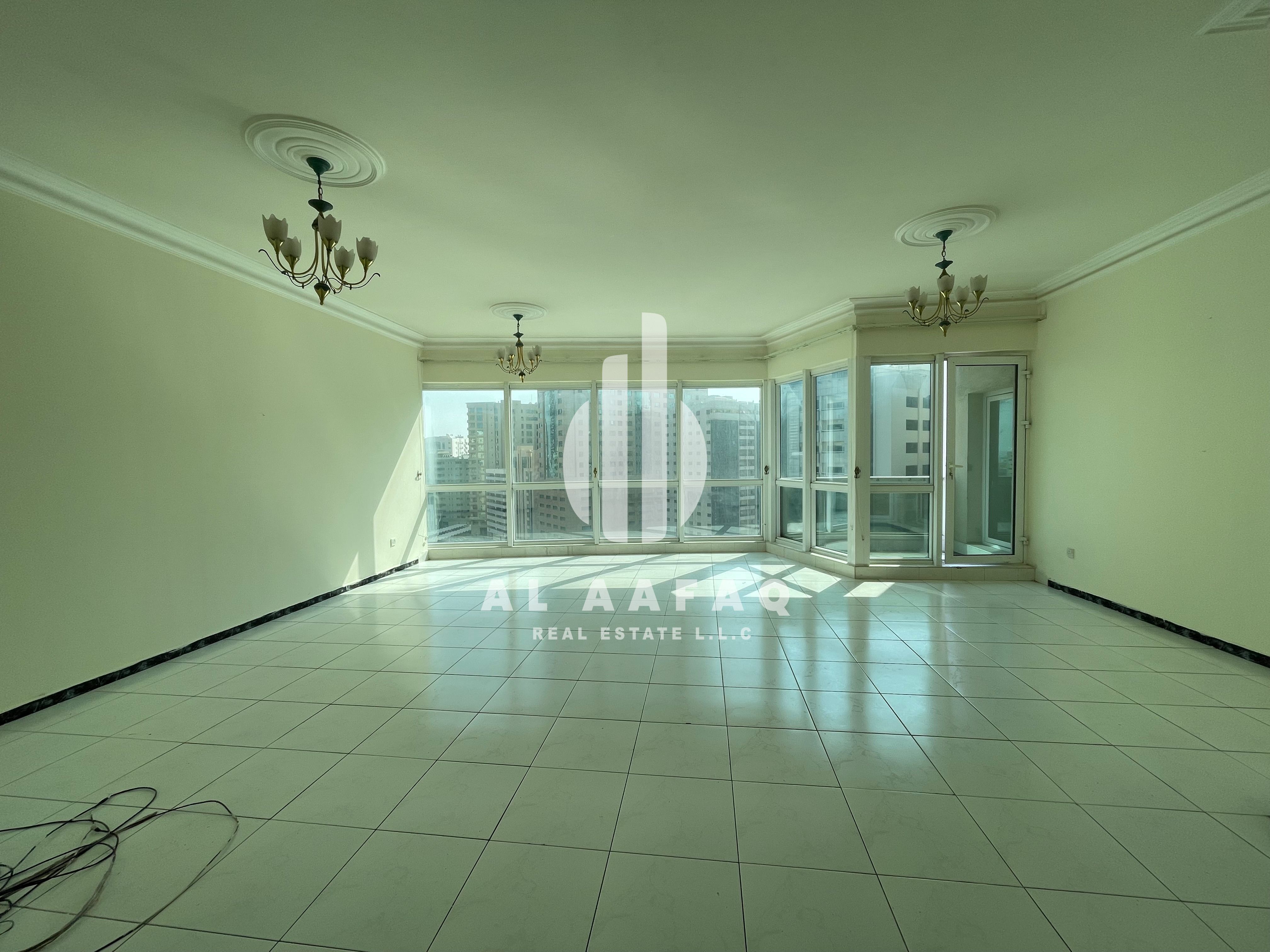 Great deal 3 BHK with city view