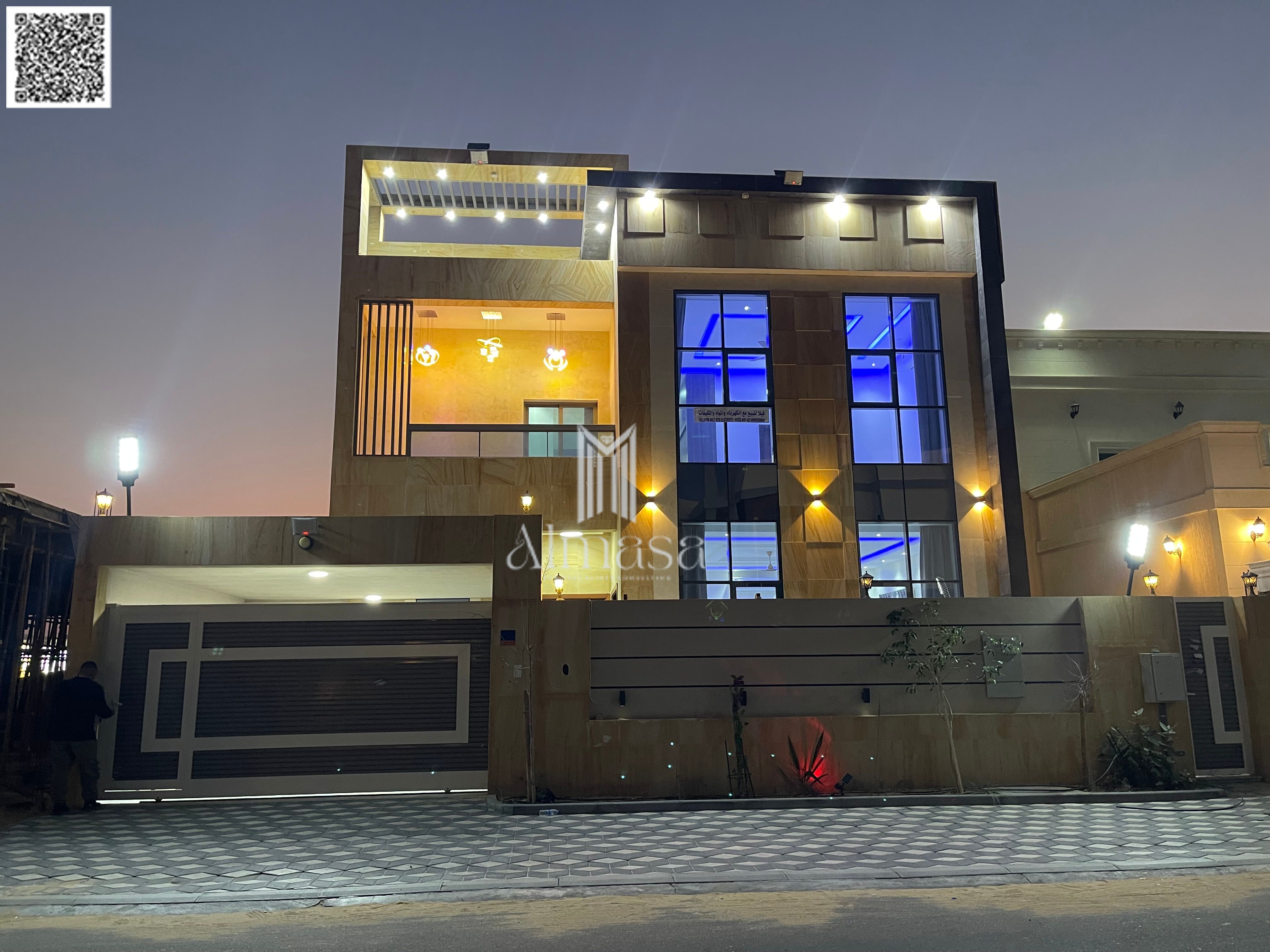 4-year-old villa in Al Zahya, 5BR + Majlis + Hall, fully serviced and ready.