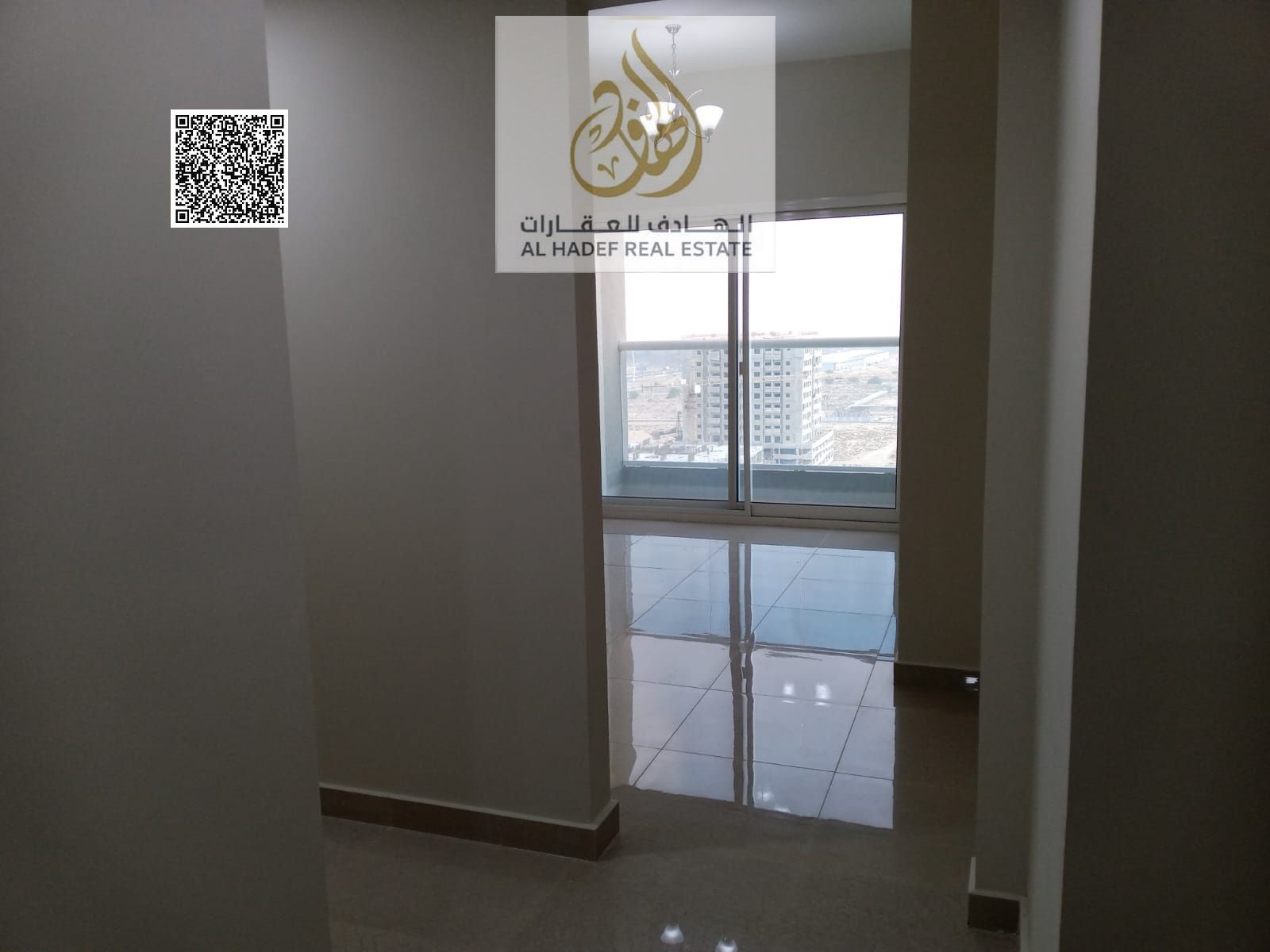 Two bedrooms and a living room, annual rent, second tenant in Gulf Tower