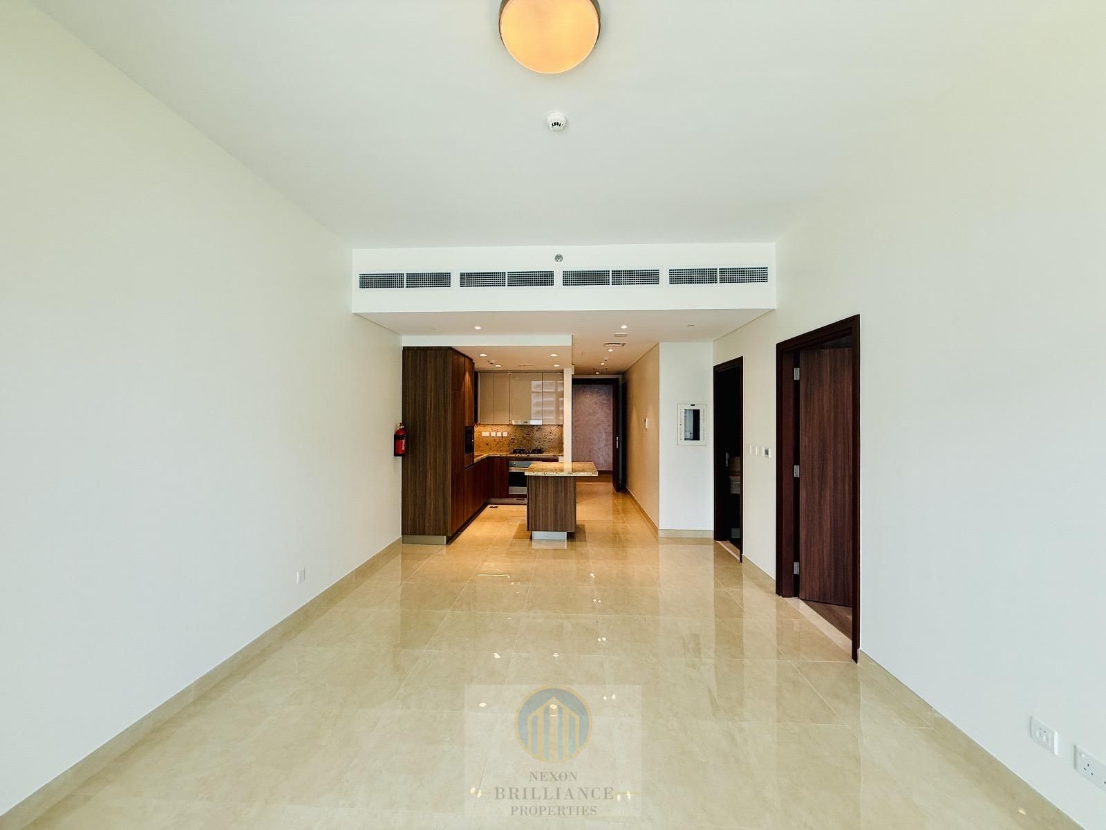 Elegant 1BR Brand New | Balcony | Burj Khalifa Community | Downtown