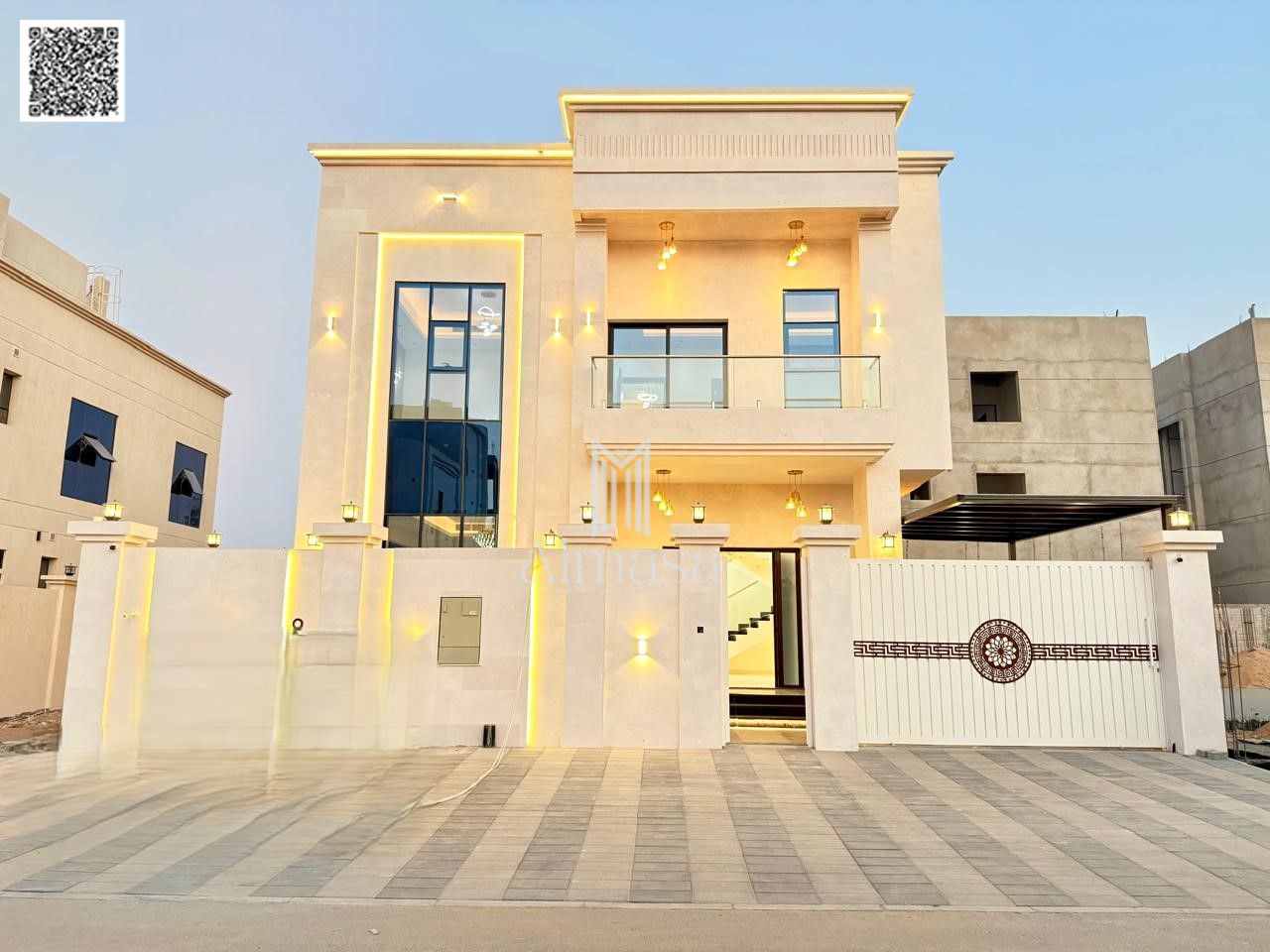 Your chance to own your dream villa is now! | Luxurious villa on a corner lot, classic design | Super deluxe finishing | Special price including regis