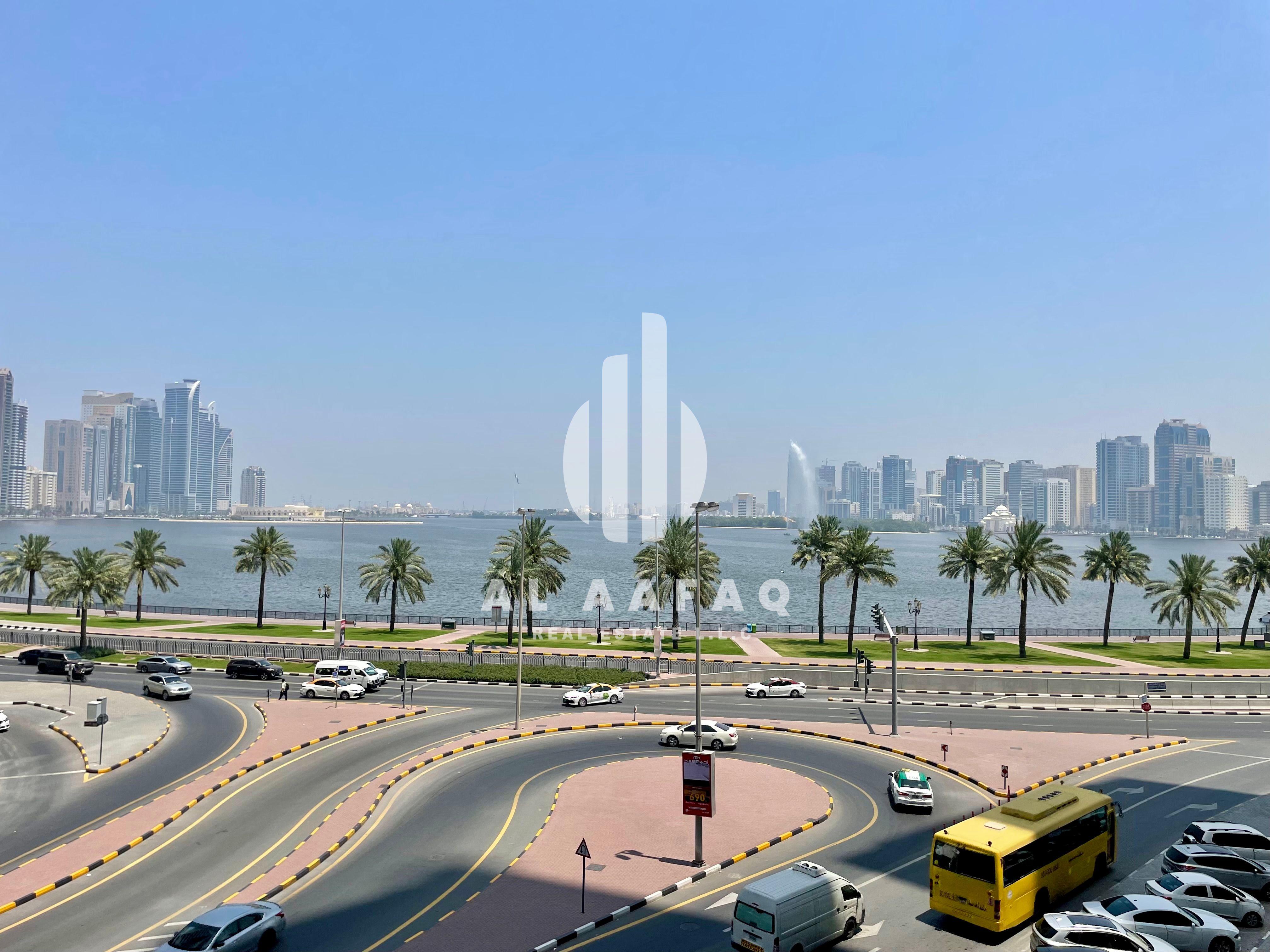 Spacious 3 BHK | Sea View | All amenities free