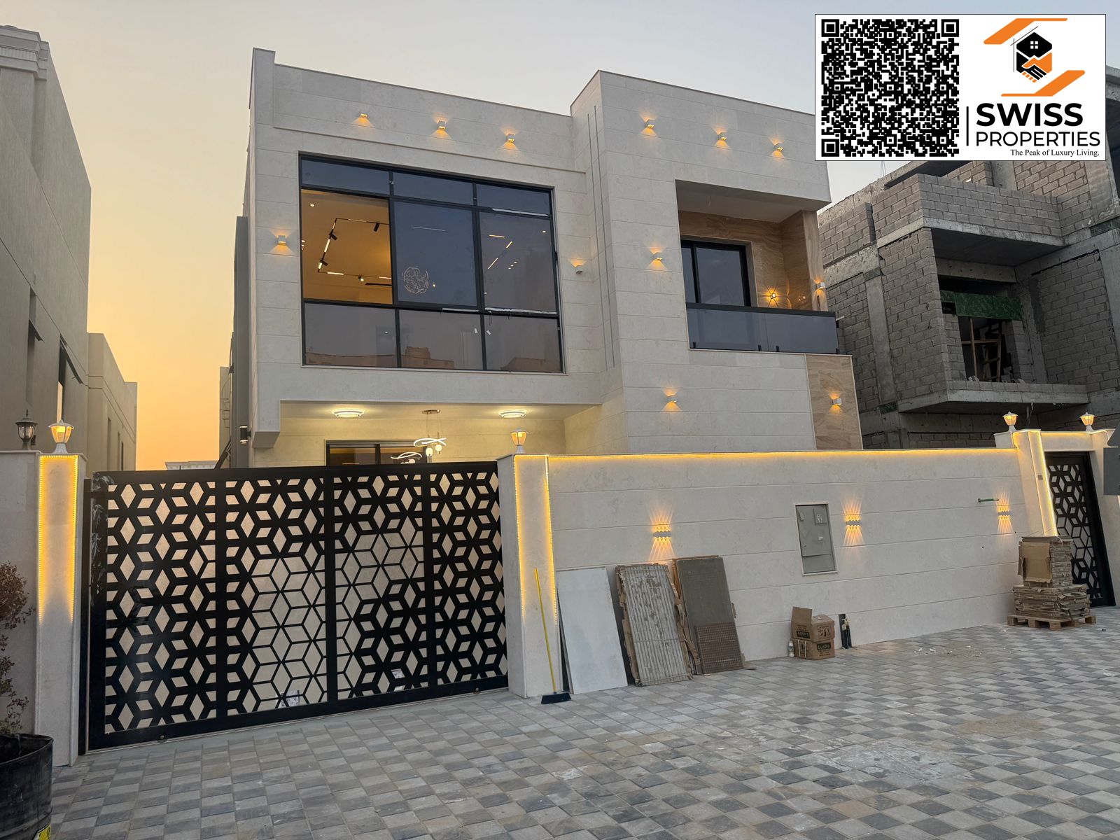 Luxury Modern Villa with Private Swimming Pool