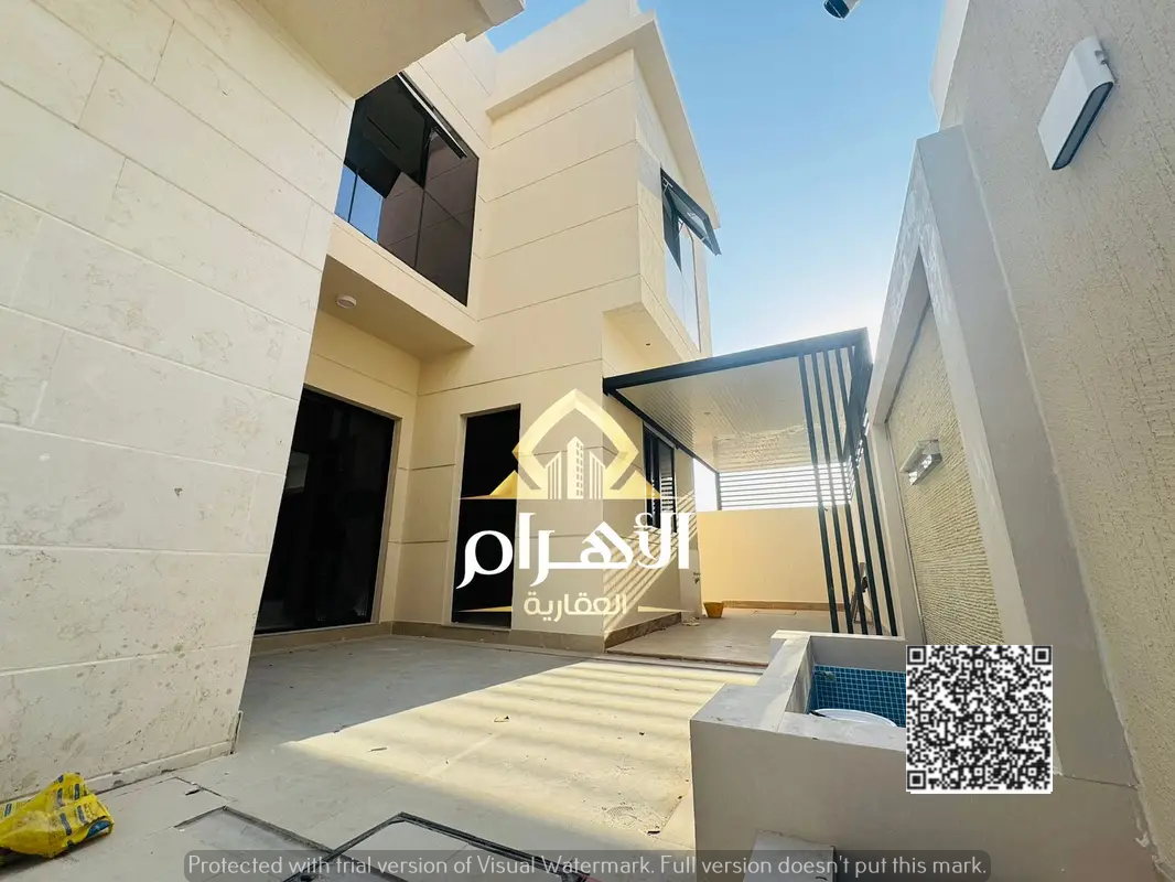Villa for sale directly from the owner, freehold, open to all nationalities, registration and ownership fees included. Two floors with a courtyard sea