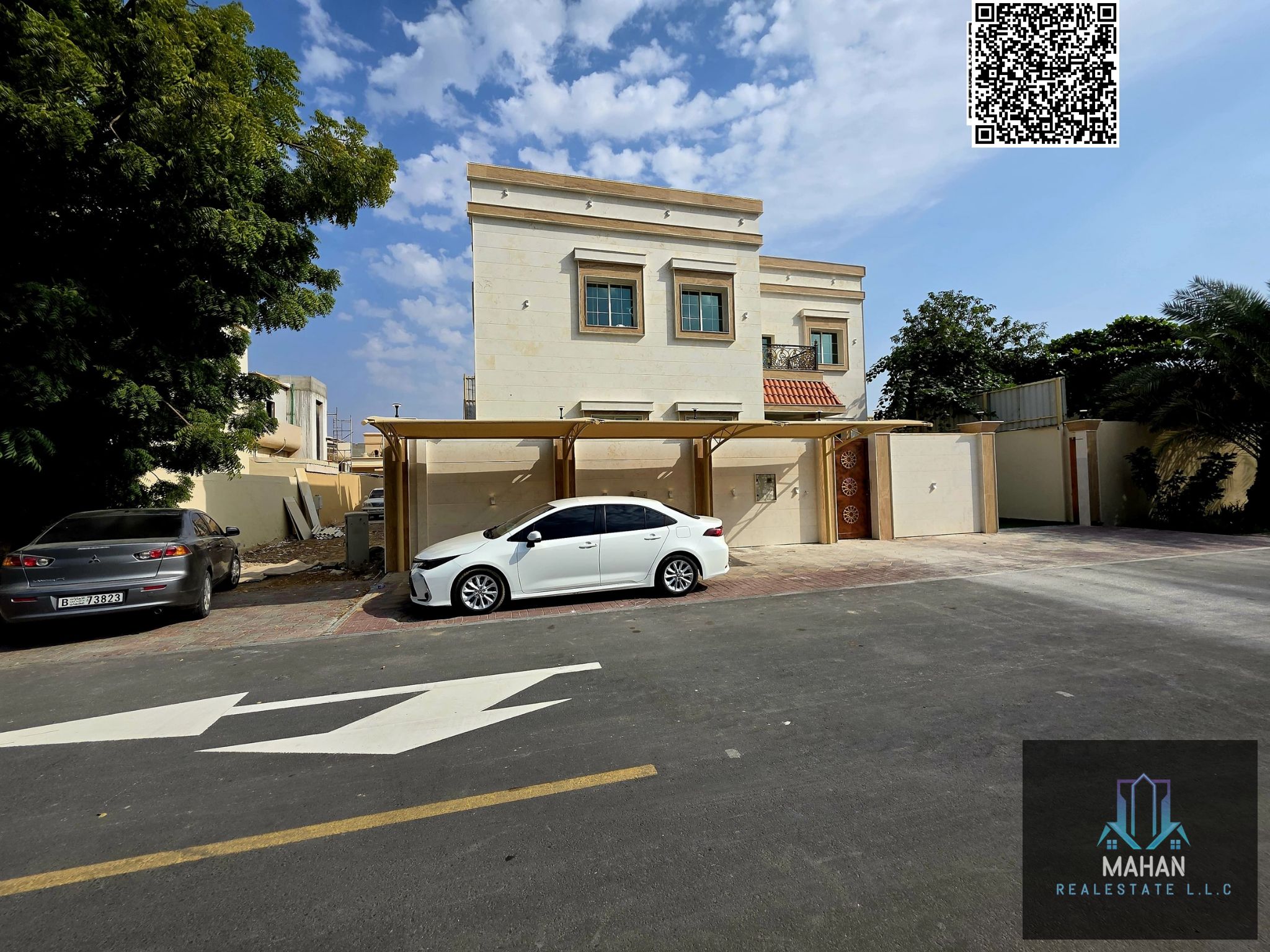 A distinctive villa located in Al Rawda 2, Ajman, in a very prime location, directly near the mosque and opposite the Radnan Al Mandi Fort, within a prestigious and quiet residential area, suitable for luxurious family living and those seeking comfort and
