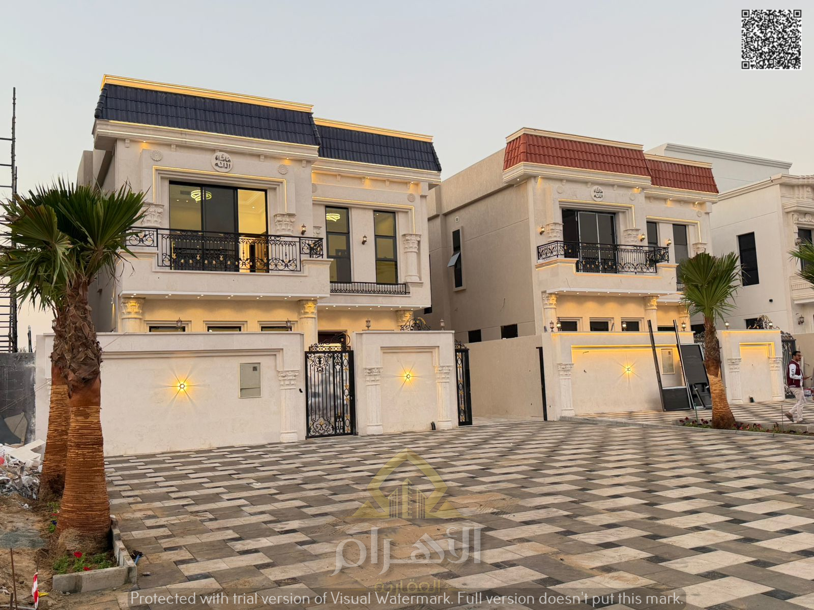 Own the palace of your dreams at an exceptional price - including registration fees - a very special location - freehold