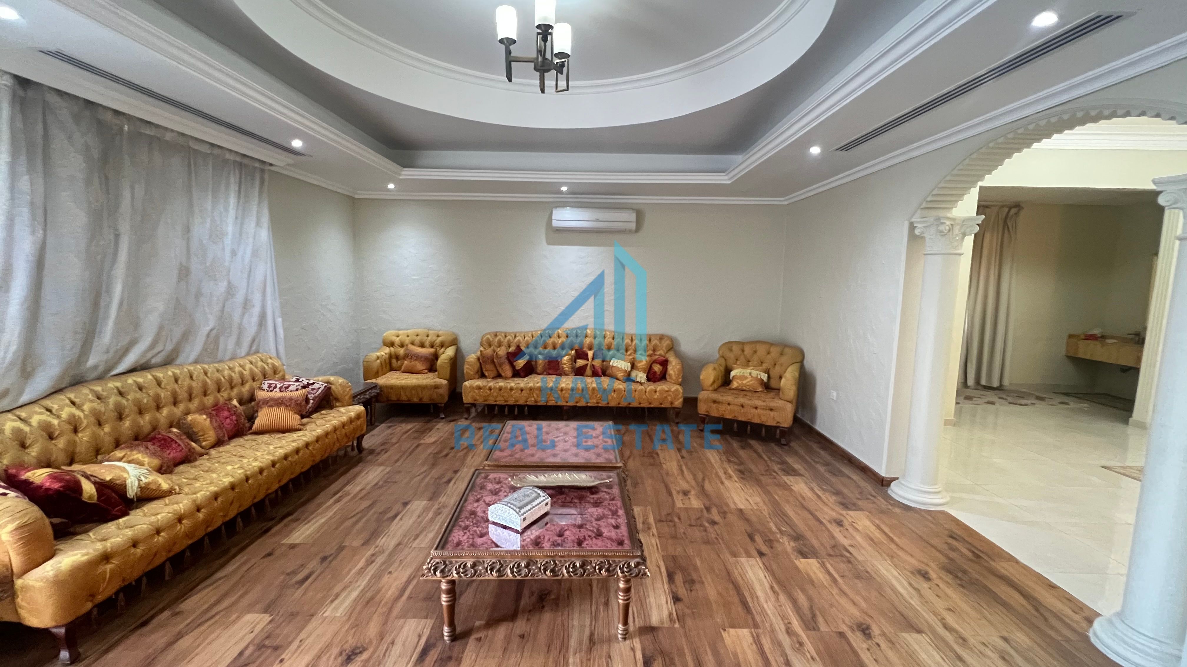 5 BHK Luxury Villa for Rent