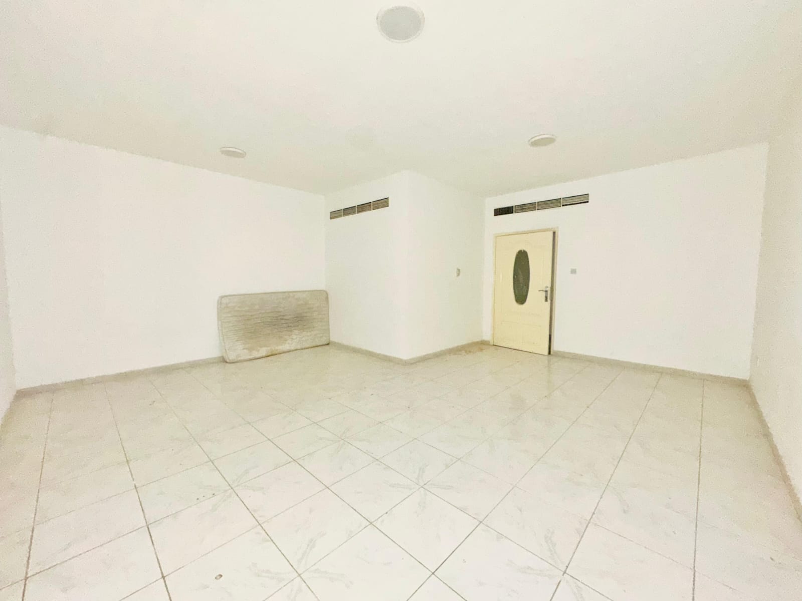 Premium Location Close To Sahara Mall ||| Big Size 2 Bedroom Apartment ||| Saperate Big Hall With Door ||| Maintenance Free