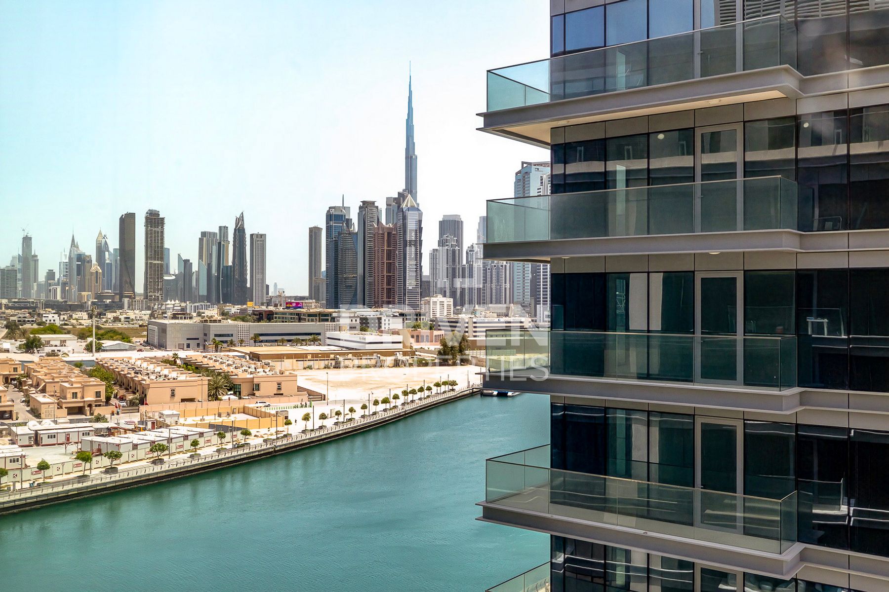 Corner and High Floor | Burj Khalifa and Park View