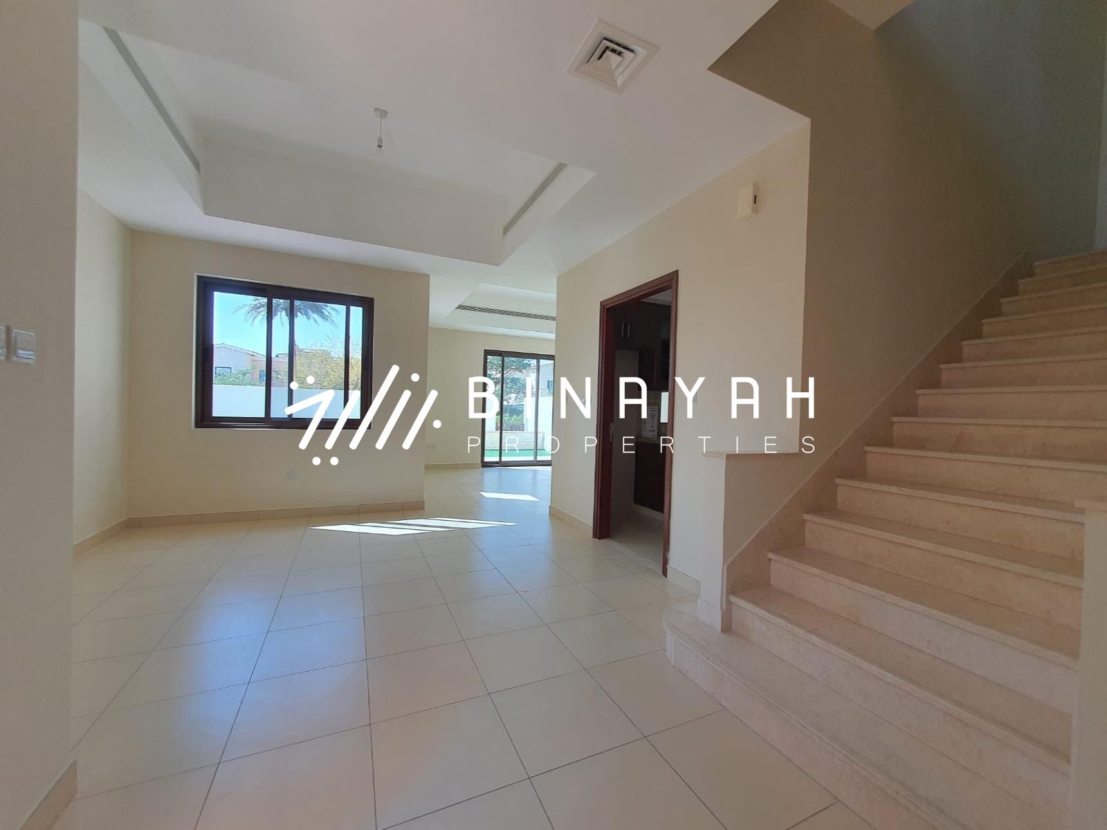 Single Row | 3Bed+Study+Maid | Near to Park