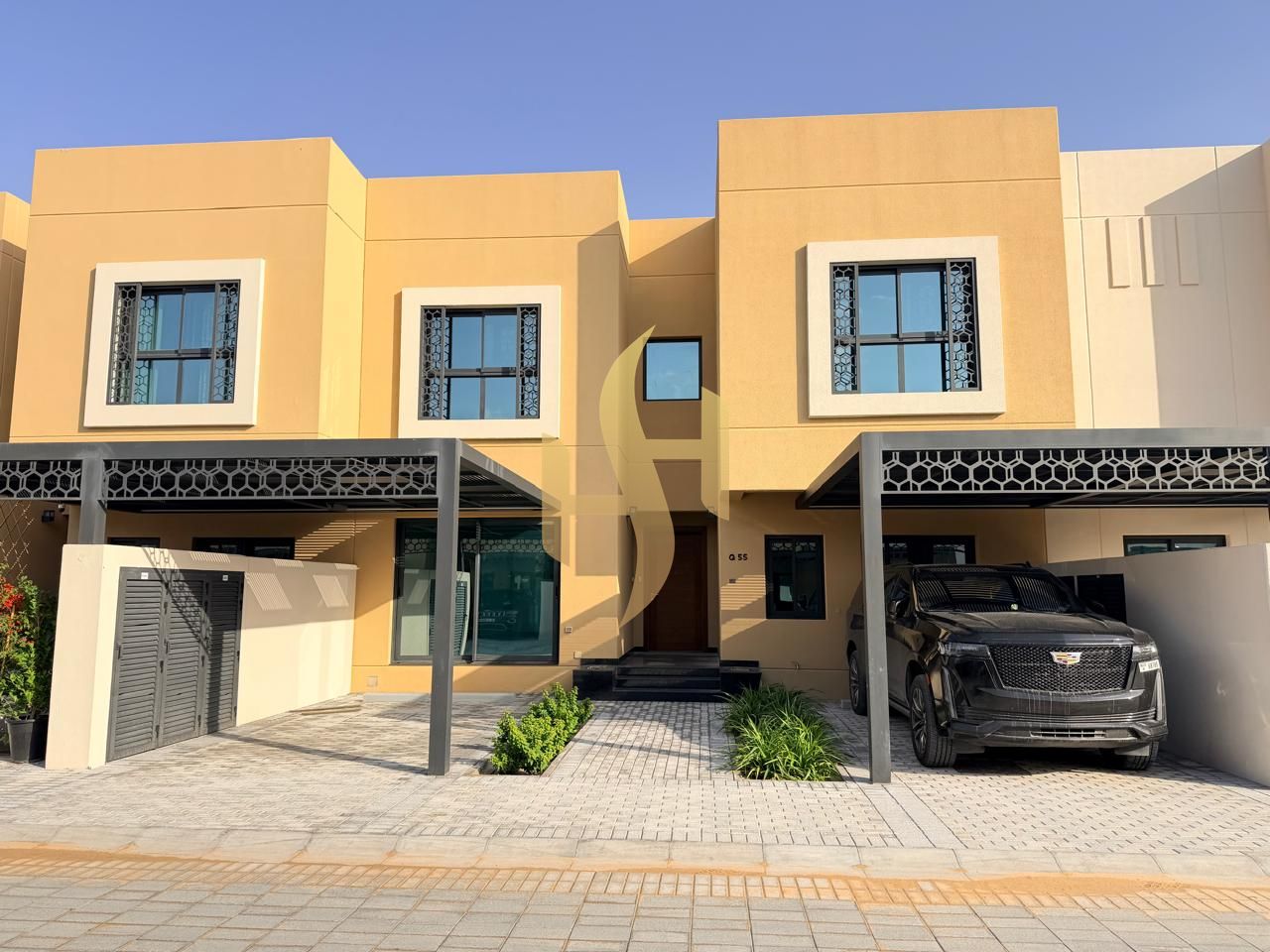 READY TO MOVE IN l BIG SIZE l SMART HOME lGOOD LOCATION-FURNTURE