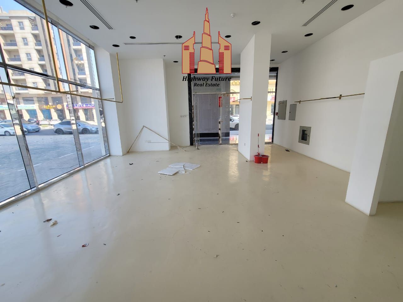 2 Month Free Road Facing Shop Prime Location Only 75k