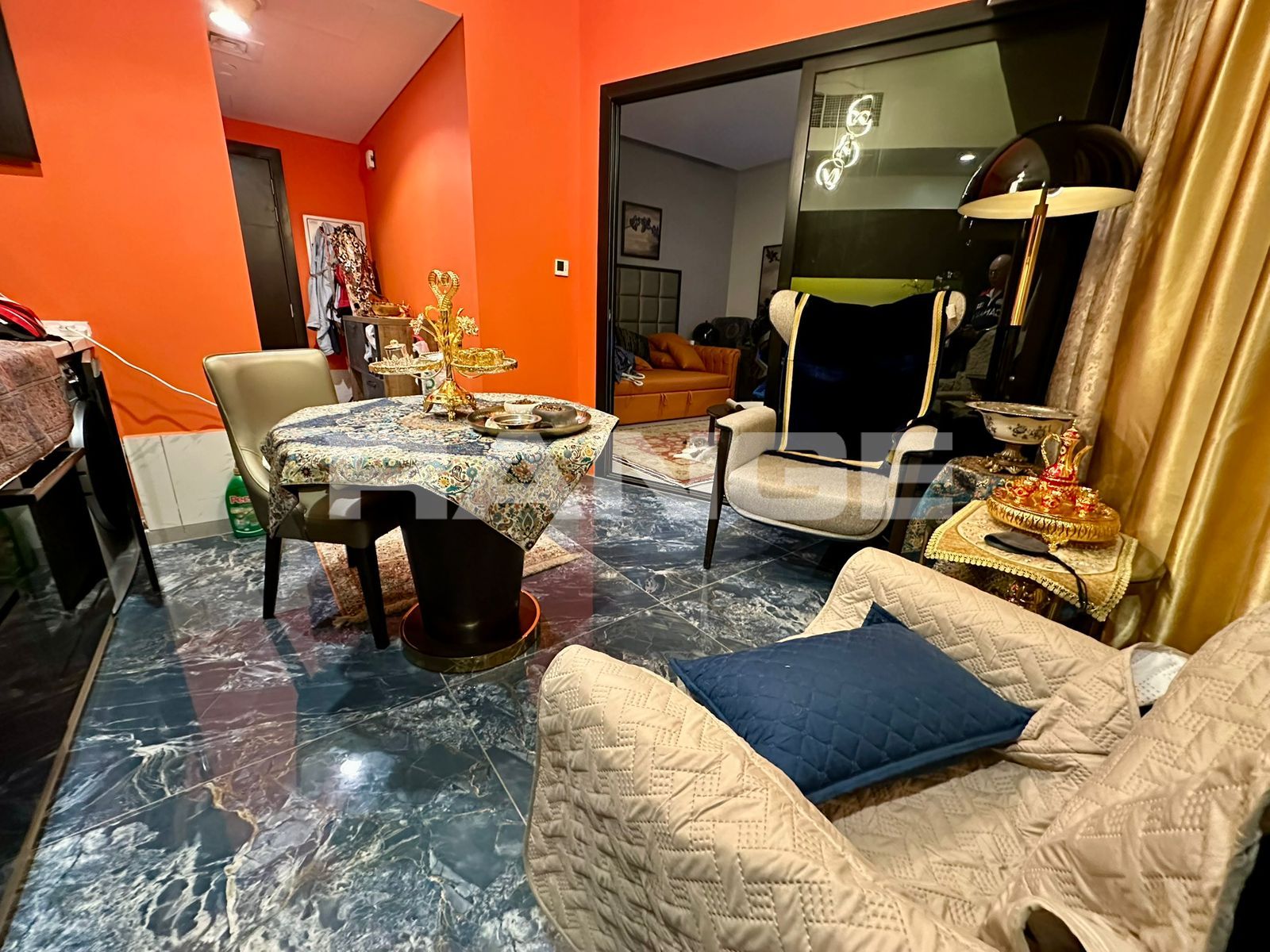 FULLY FIRNISHED | CONVERTED INTO 1 BED | LAKE VIEW