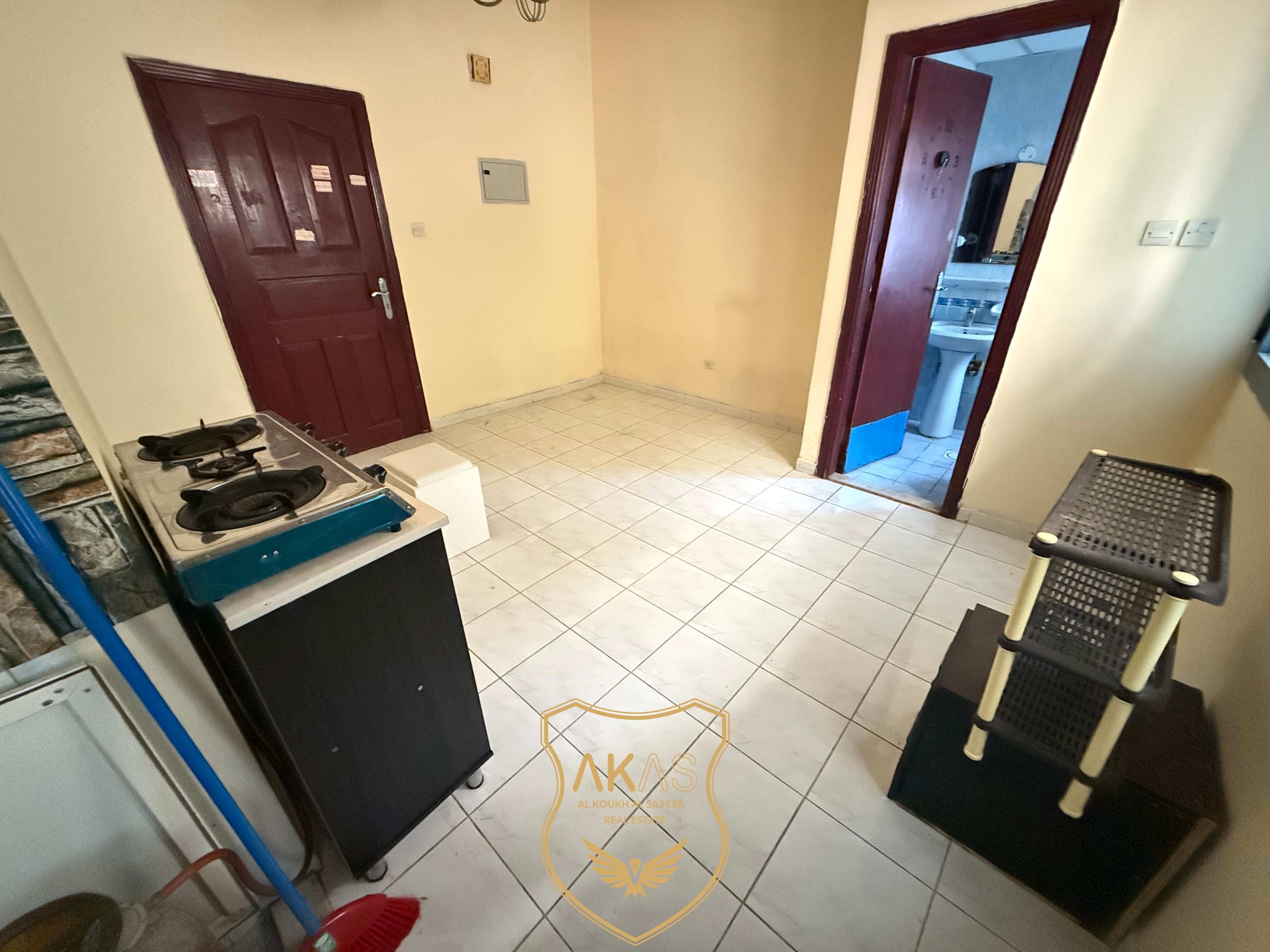 Studio apartment available for family