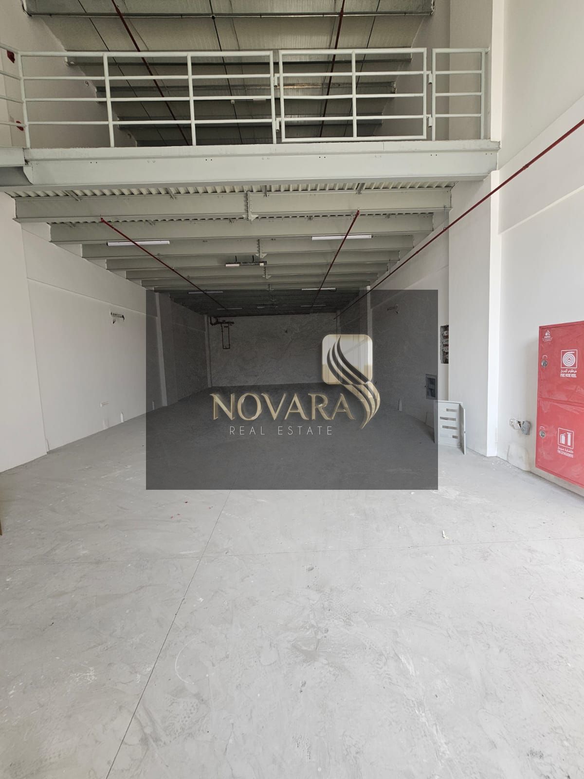 Warehouse for rent in Al Jurf Ind. 3, 3,000 sq. ft with mezzanine, 25–30 kW power, suitable for commercial use, AED 140k
