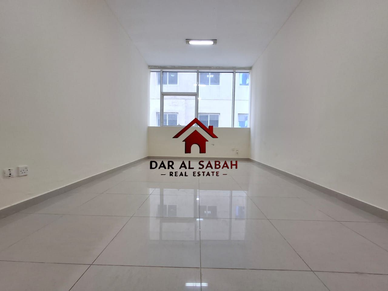 PRIME LOCATION•1BHK FRONT RTA BUS STOP F22 F24•ONE MONTH FREE