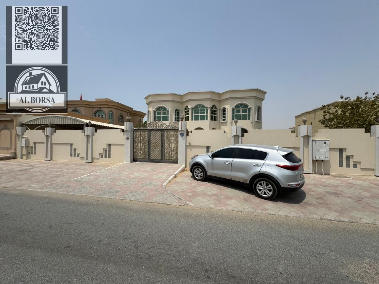 Villa for rent – Al Jurf, Ajman | 10 bedrooms + 2 living rooms + 2 majlis + swimming pool and garden | Prime location | Annual rent AED 170,000 |