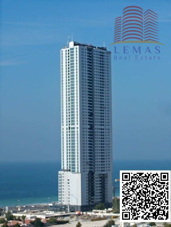 2 BHK | City View | Big Size | Maid Room – Cornish Tower