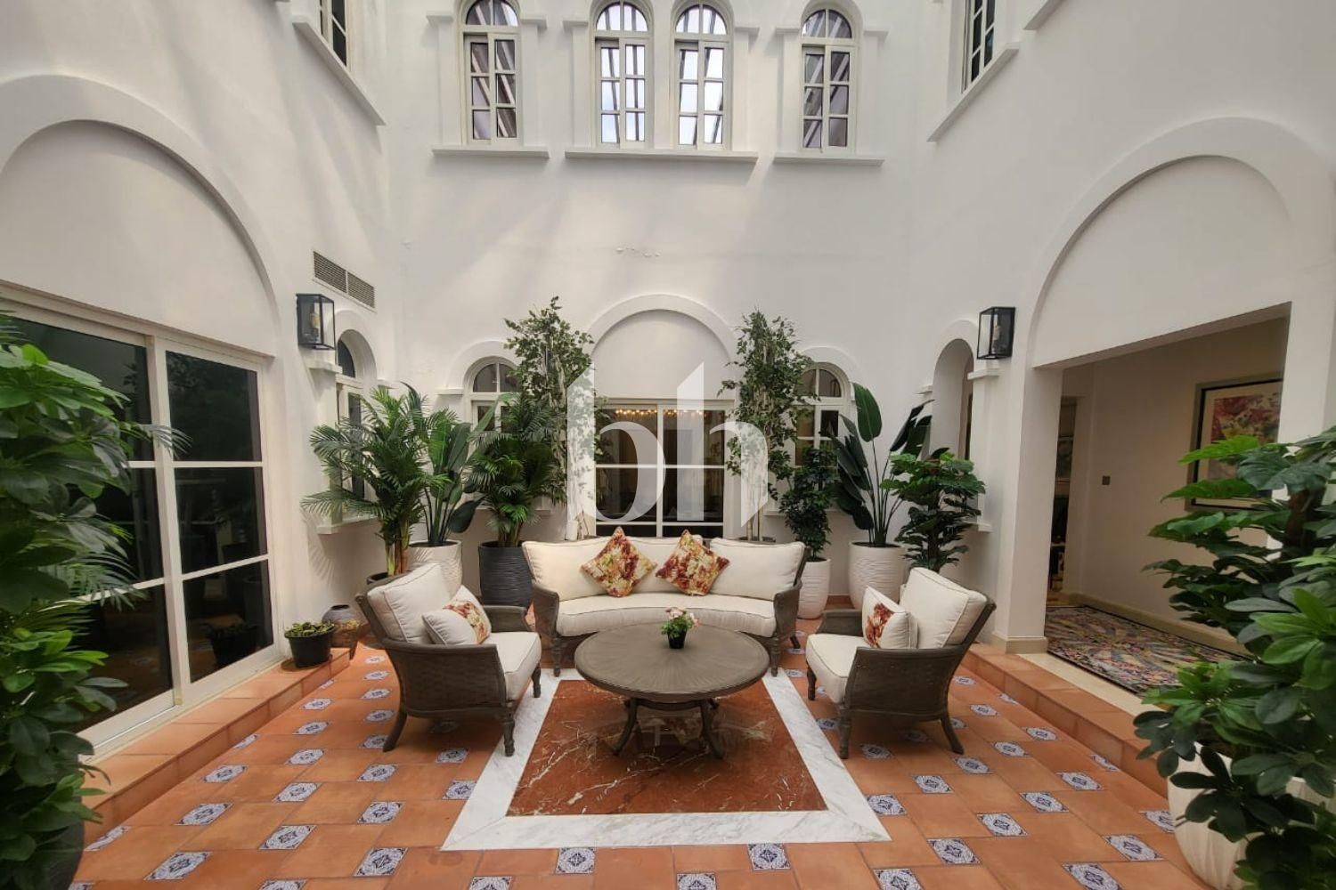 Stunning Upgraded Valencia | Large Plot | Furnished