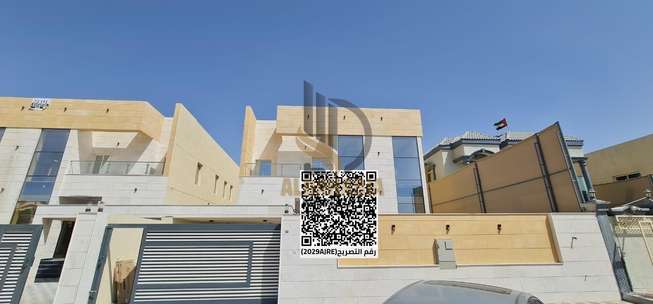 A distinctive villa with modern architecture and high-quality finishing, located in a prime and quiet area of Al Mowaihat 3. Ideal for large families