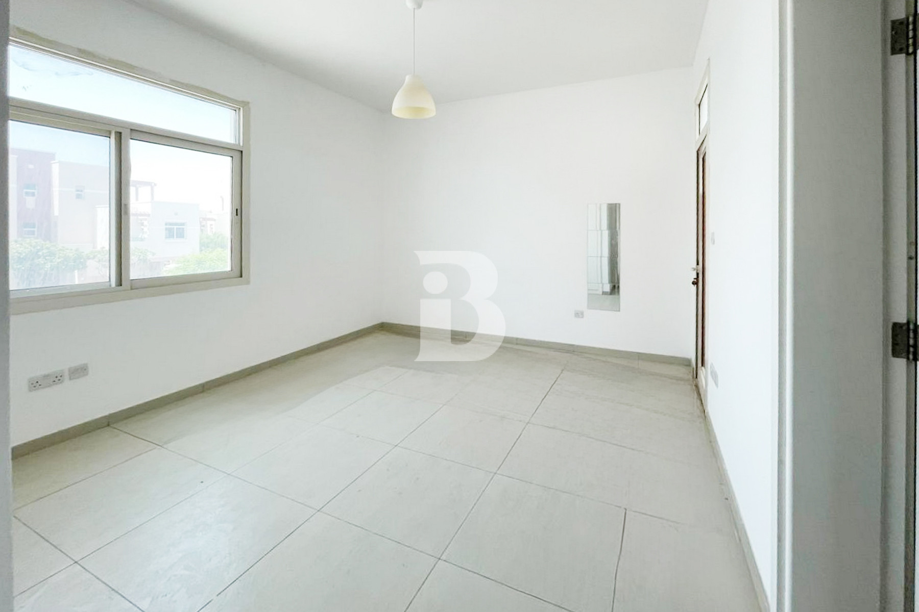 2 BHK Terraced Corner/ 2 Balcony /Big Size
