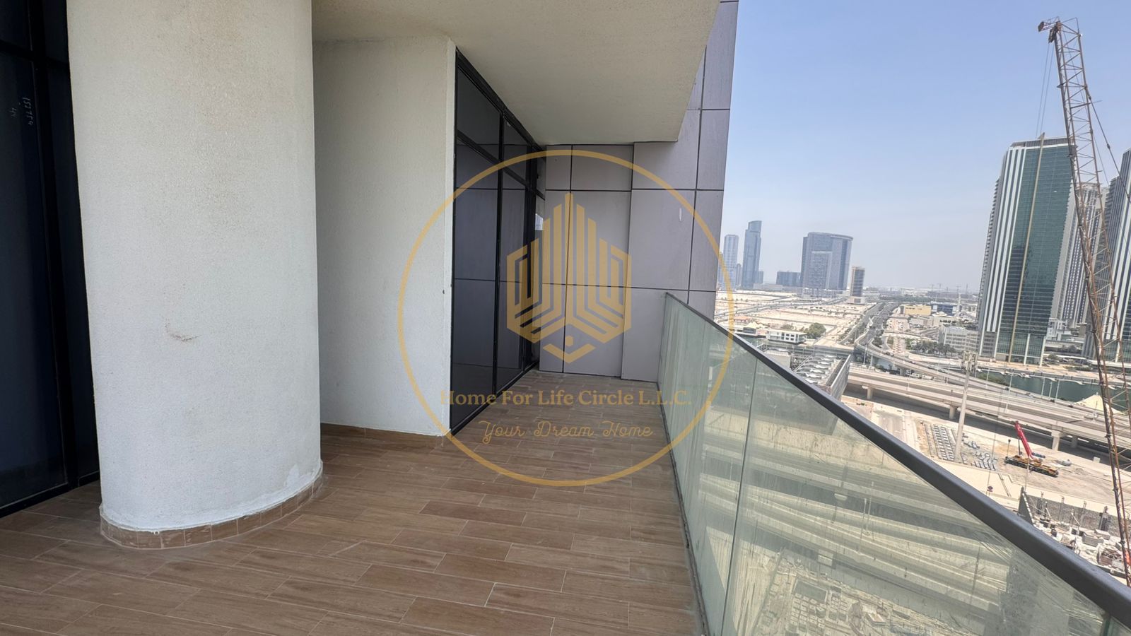Modern 3BR Simplex | Canal View | 2 Balconies