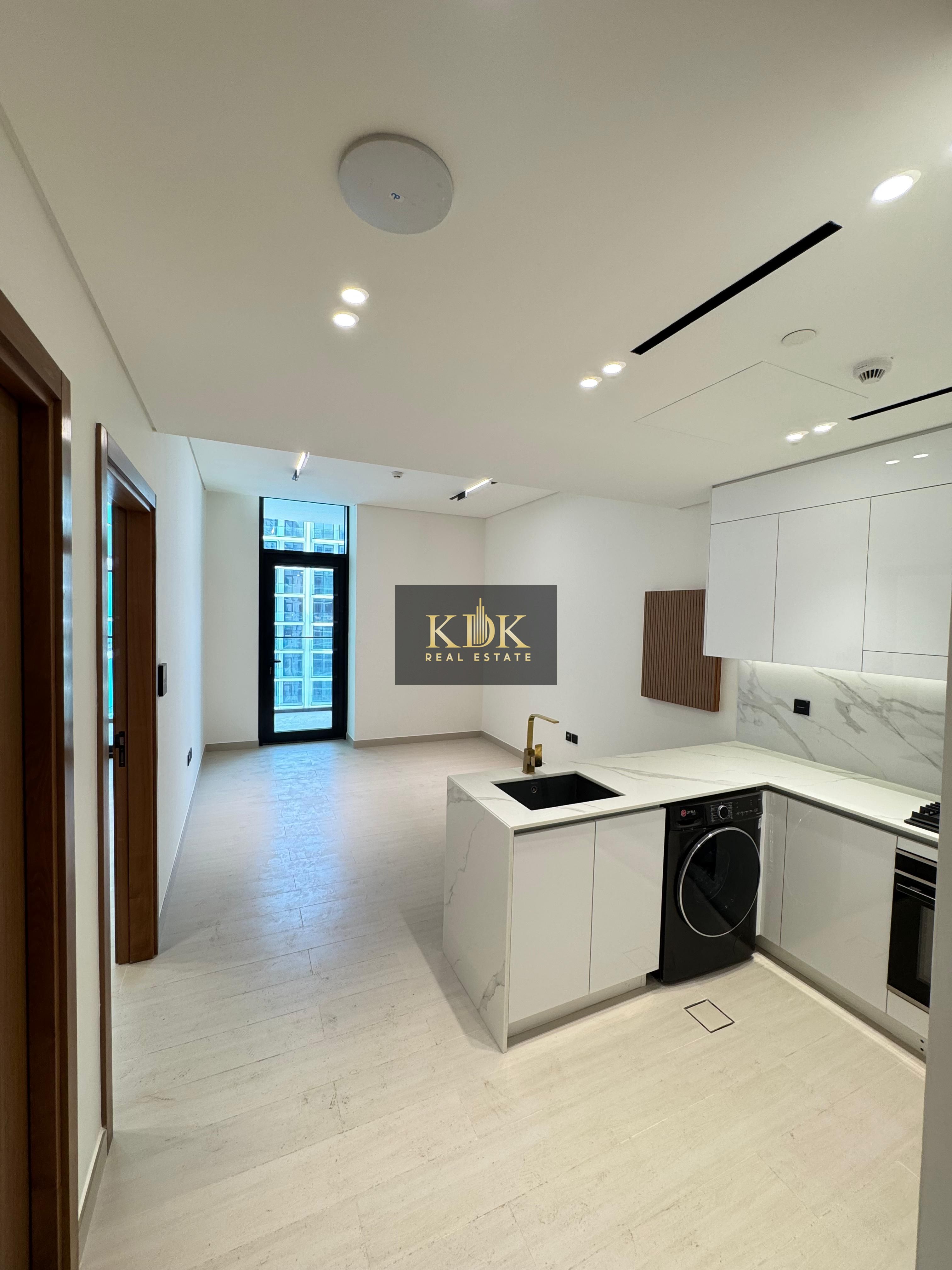 Pool View | Fitted Kitchen | Ready To Move