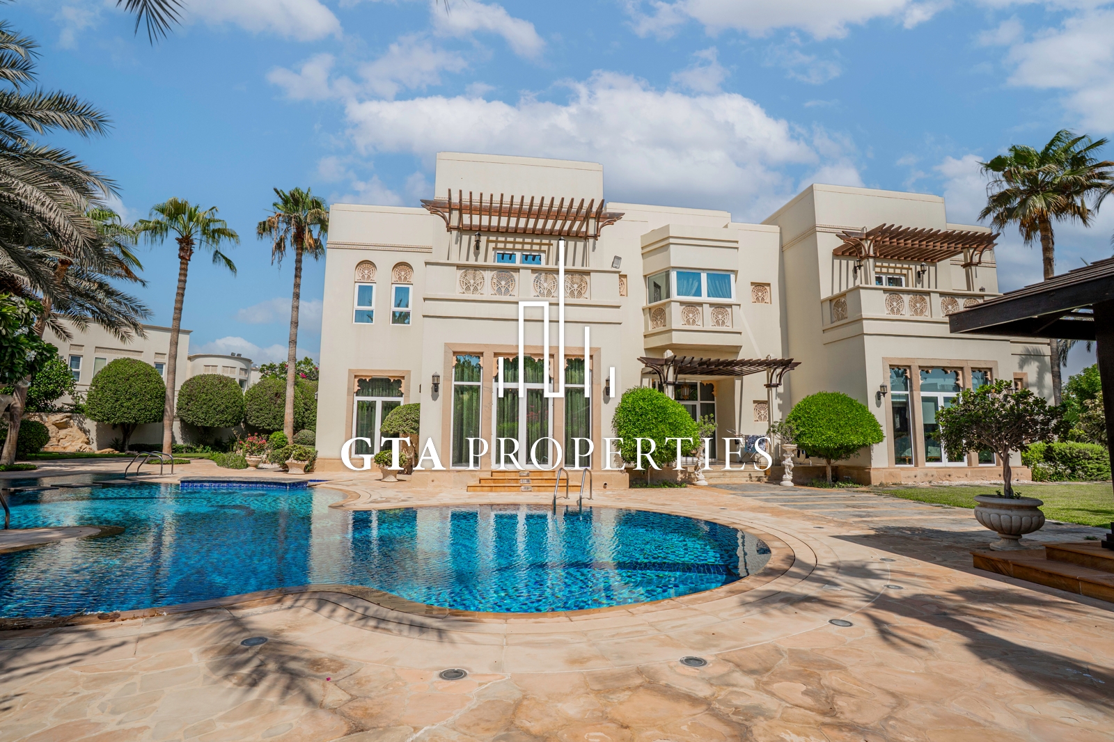 Golf Course View | Classic Villa | Exclusive