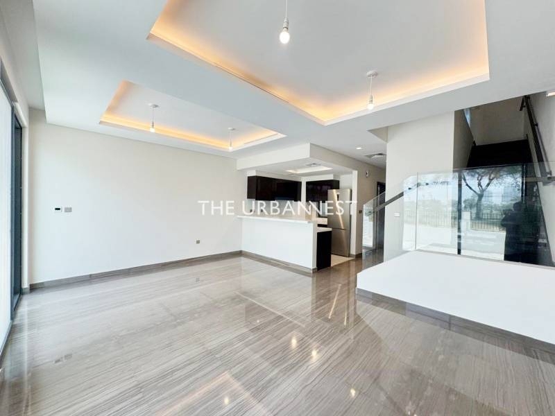 Brand New 4 Bedroom | Golf View | Single Row