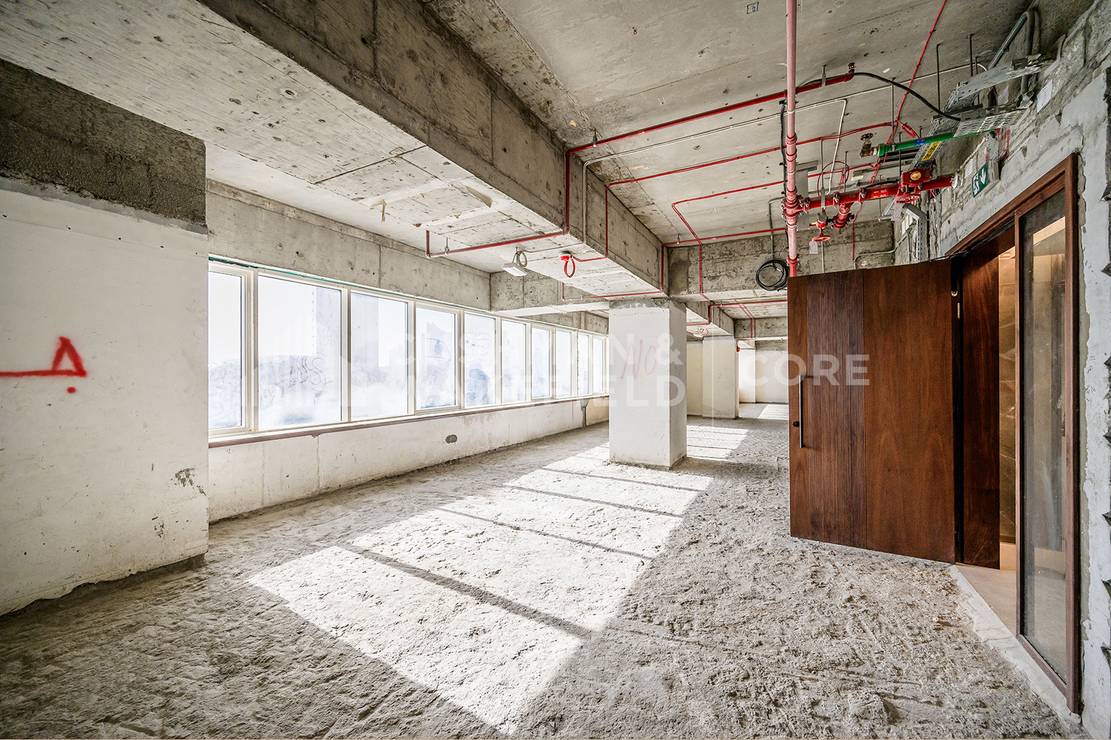 Great Location | On Mid Floor | Full Floor