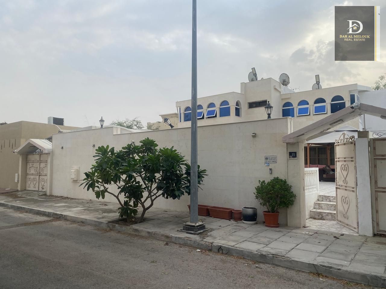 For Sale in Sharjah Villa in Al Faiha area Facade: Syrian stone (a great value) Area: 527.7 sq m (approximately 5,680 sq ft) Ownership available t