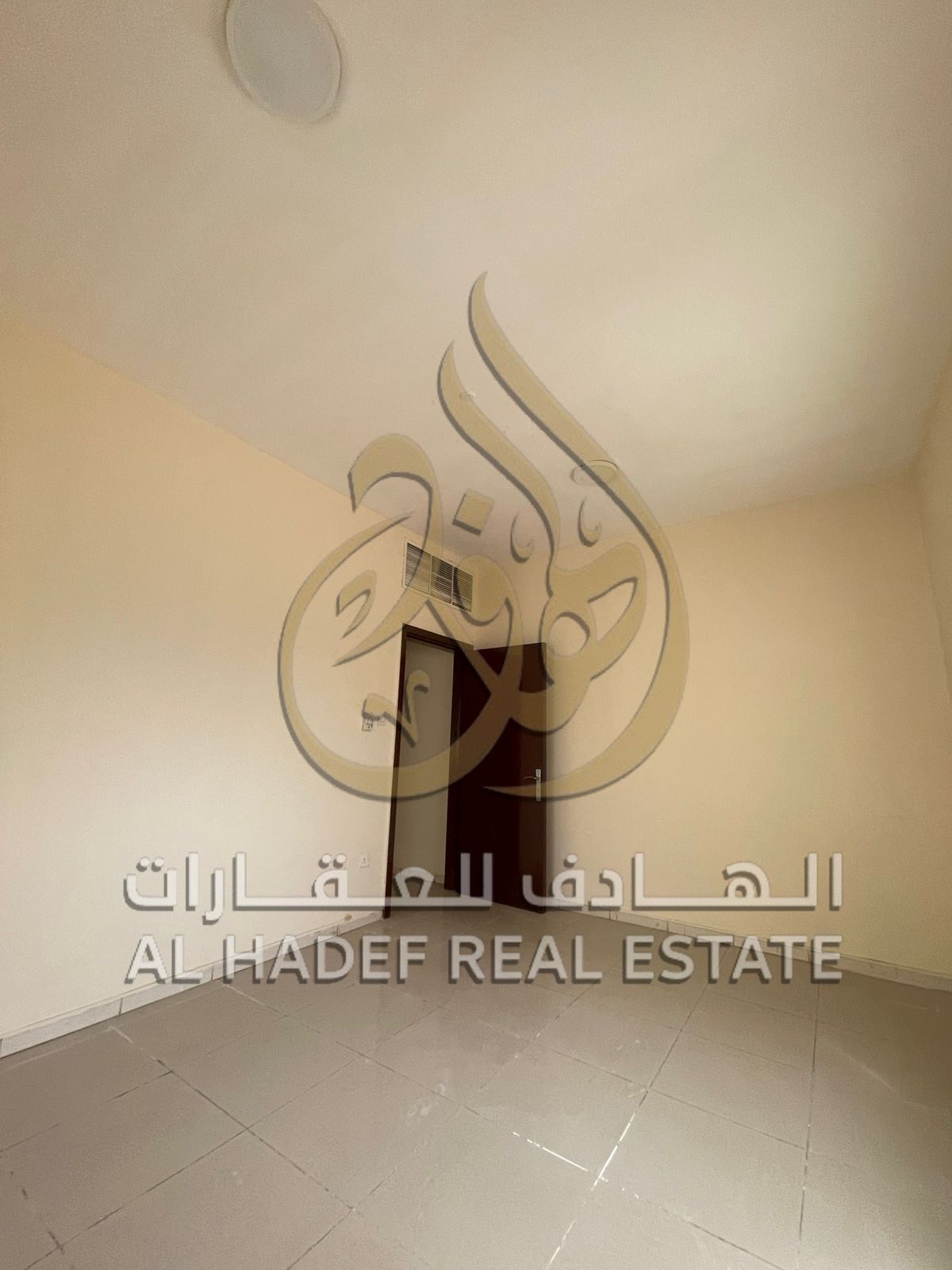 For annual rent in Sharjah, Al Nahda: a two-bedroom apartment with a living room in the Al Nahda area. Payments can be made in 4 or 6 installments. Se
