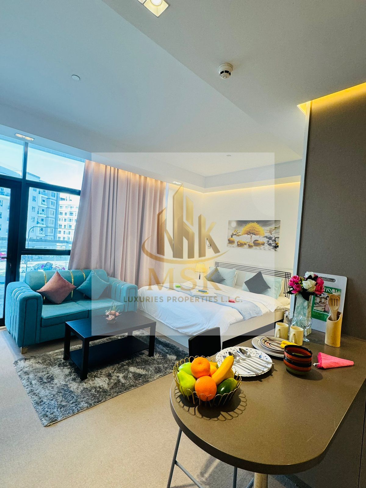LUXURIOUS STUDIO | FULLY FURNISHED | GYM | SWIMMING POOL | INCLUDING ALL BILLS | PARKING AVAILABLE