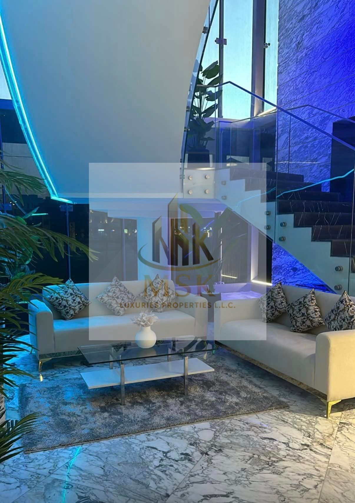 ELEGANT FURNISHED STUDIO | 6 CHEQUES PER YEAR | INCLUDES ALL BILLS | ACCESS TO GYM & POOL | DEDICATED PARKING