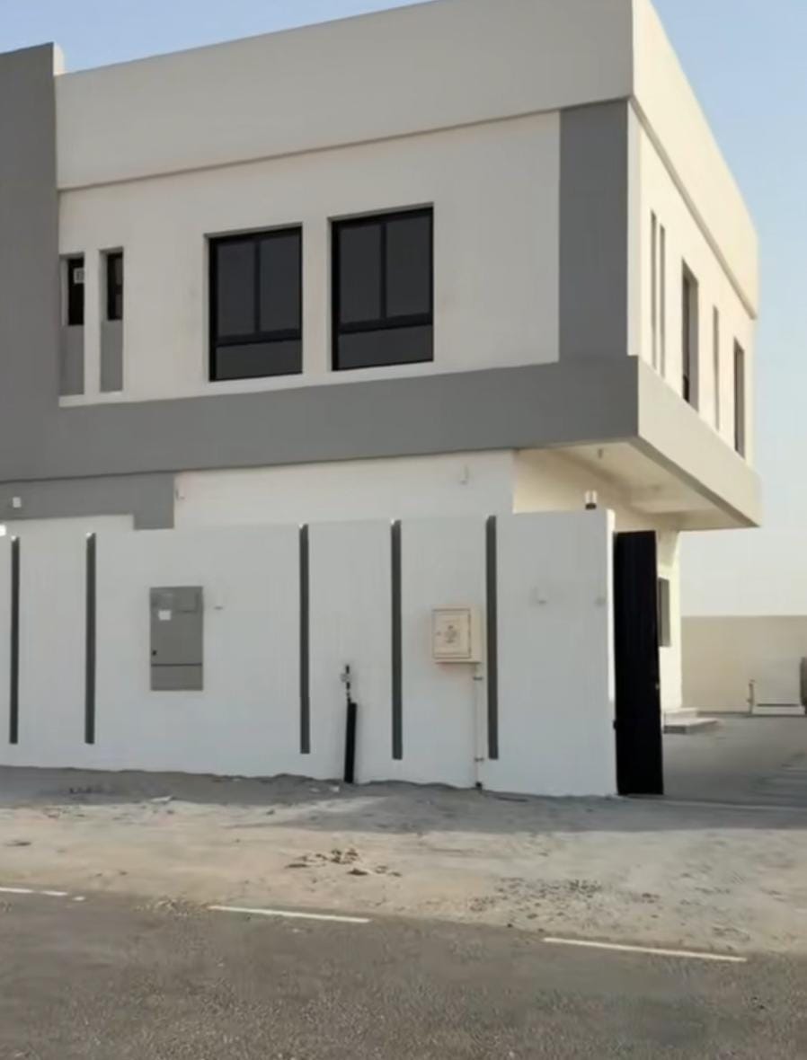 Villa for sale in Al Muzira'a