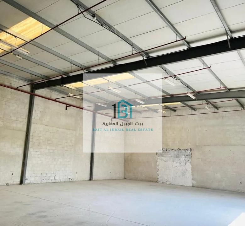 For Sale – Prime Warehouses in Sharjah Industrial Area 5Corner plot on a main street with a large showroom frontage