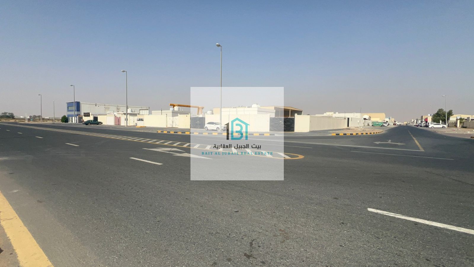 3 Showrooms + 7 Yards in Emirates Industrial City (Al Hanoo) – Block 7 Premium corner location on 3 streets