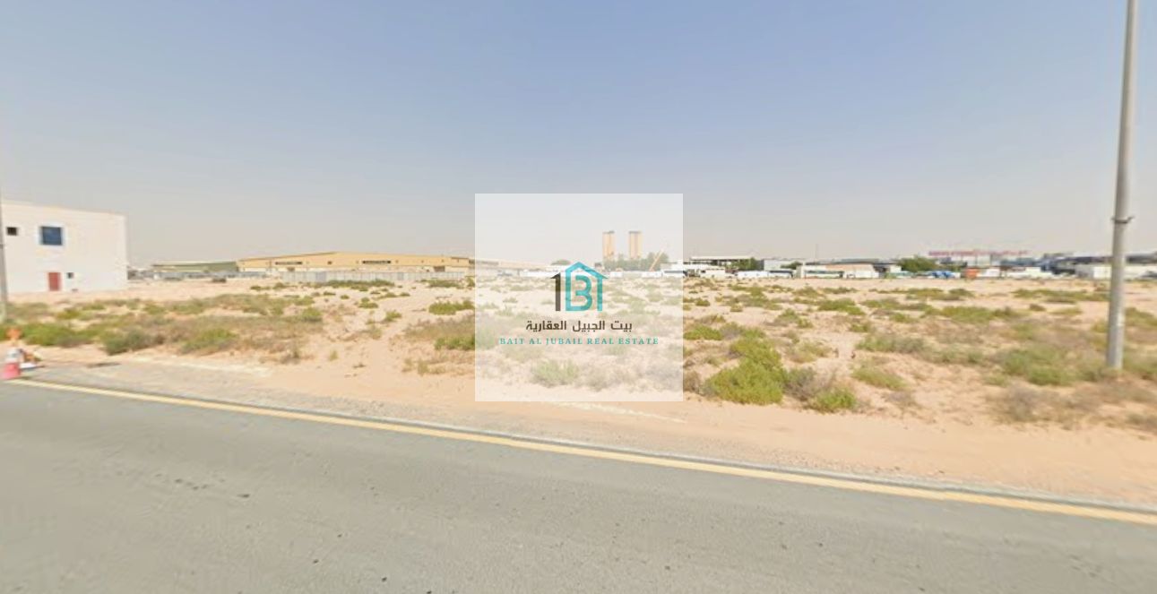 Prime Commercial Plot Directly on Emirates Road