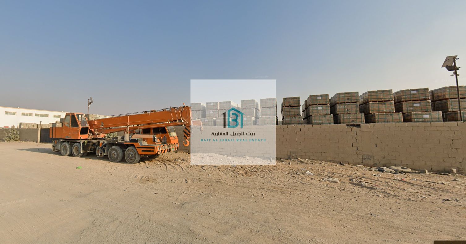 Al Sajaa Industrial Project – Premium Walled Industrial Units for Sale