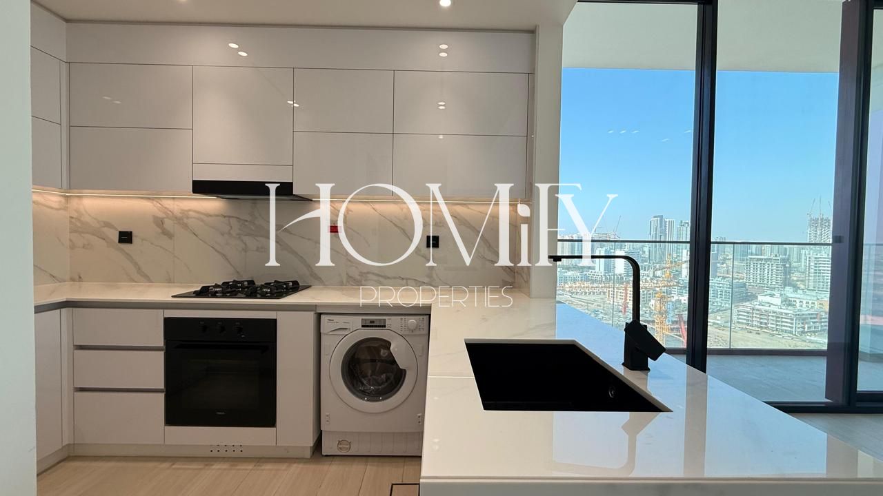 Beautiful View | Smart Home | Spacious Layout