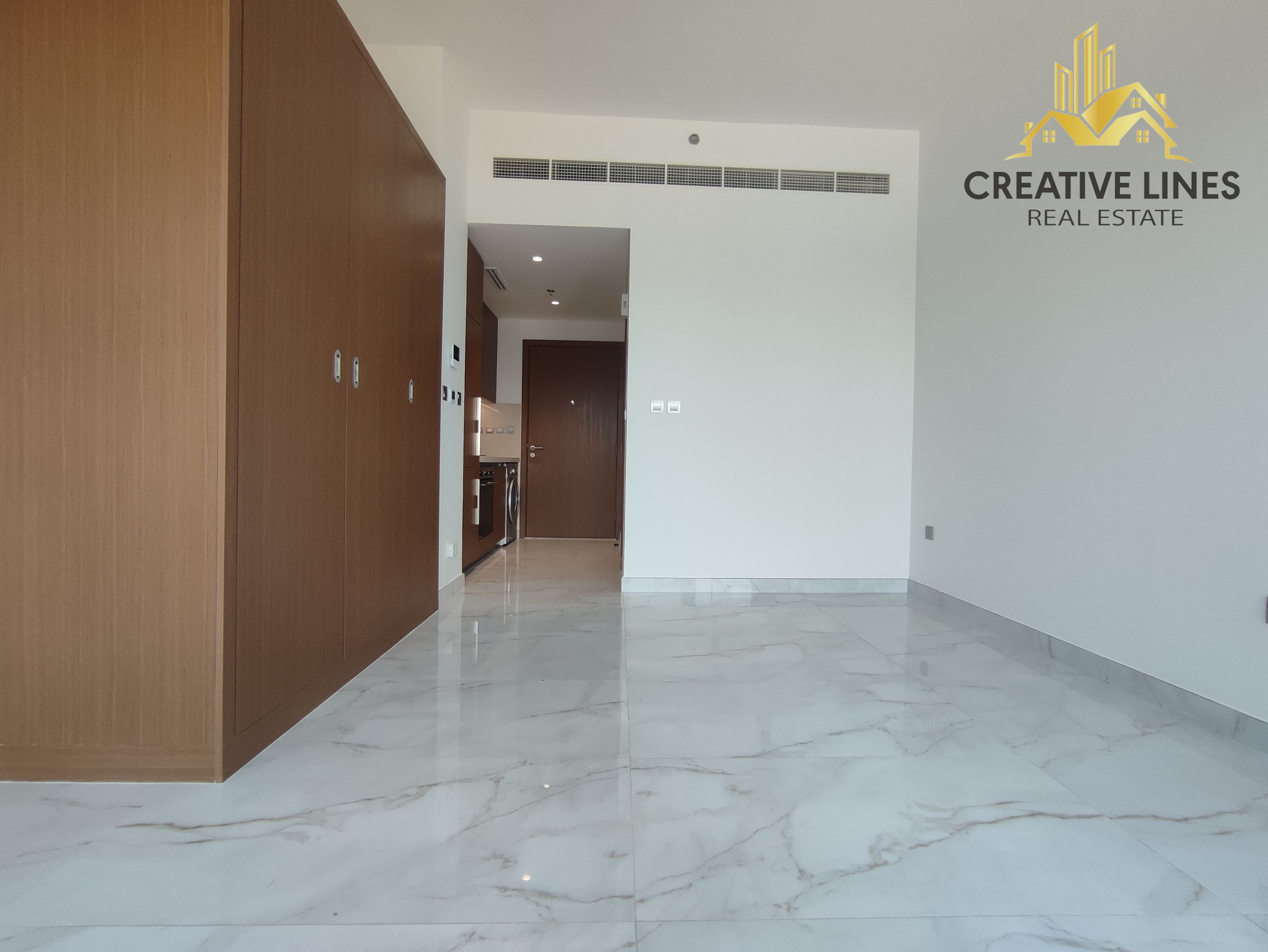 Large Layout Studio| Chiller Free| Ready To Move