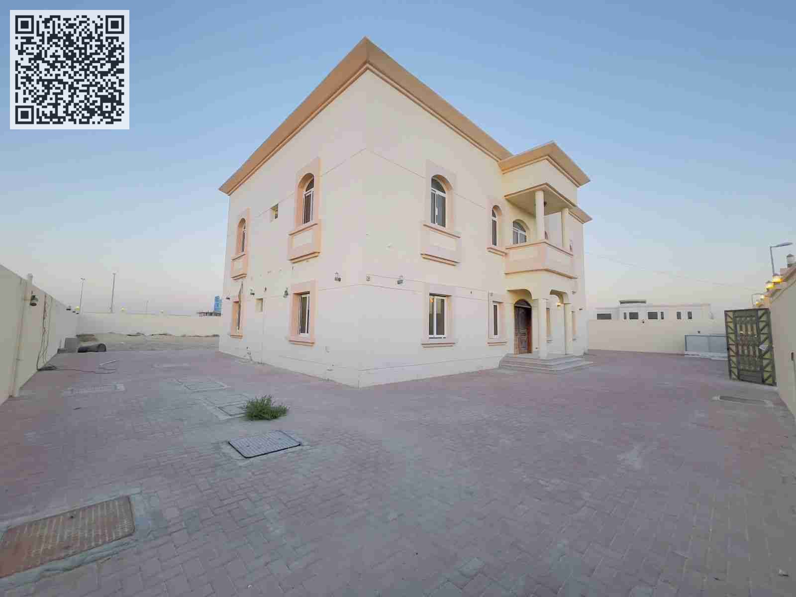 8 Bedrooms 2 hall Kitchen 15k sqft 140k Al Tai, Sharjah