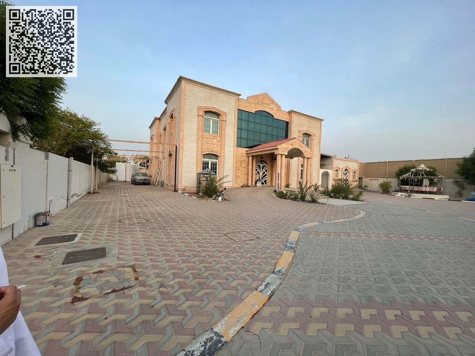 SPACIOUS SIX MASTER BEDROOM VILLA ARE AVAILABLE FOR RENT IN AL RAHMANIYA SHARJAH,