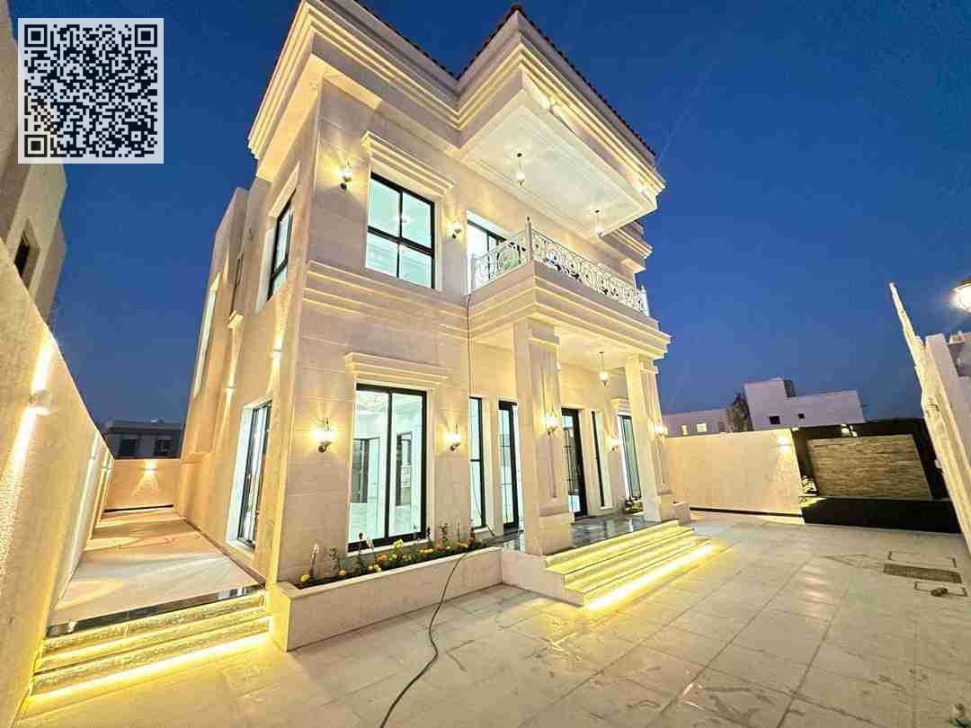 Beautiful Villa for rent five master bedroom villa and Hall Majlis kitchen parking area good location maidrroom