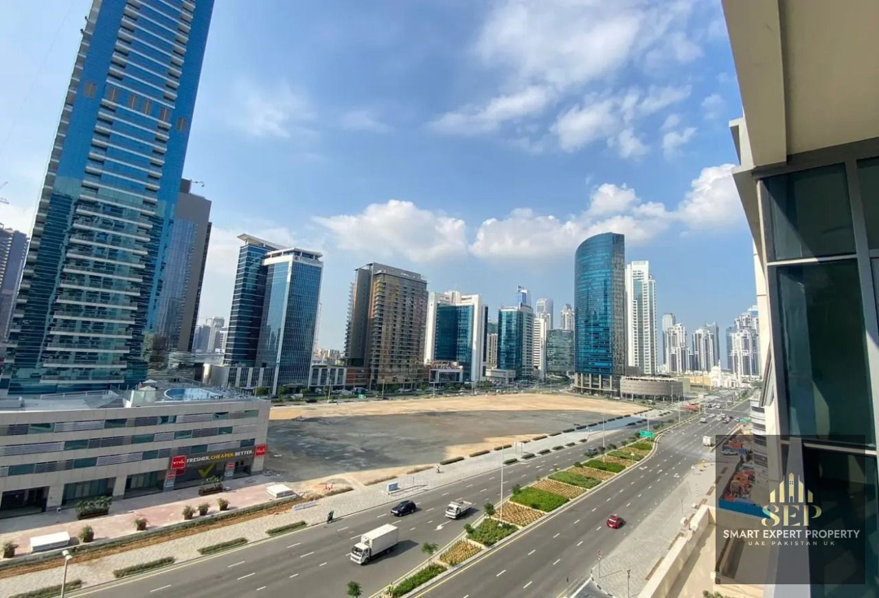 Central Location | Burj Khalifa View | Downtown