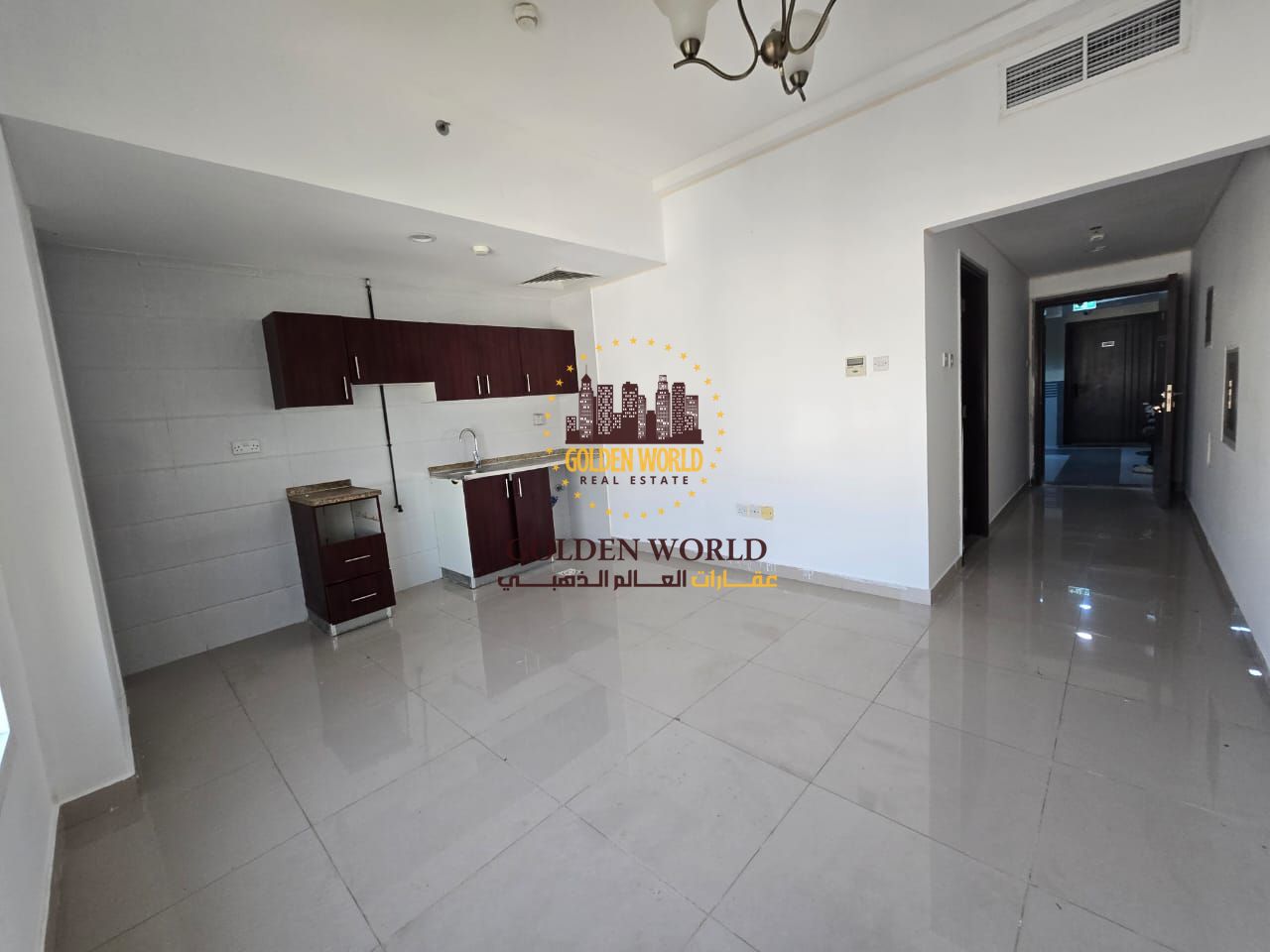 Studio apartment with parking in Al Qasimia. 1 bath, clean unit, free maintenance, central gas, CCTV, family only. AED 25,000.