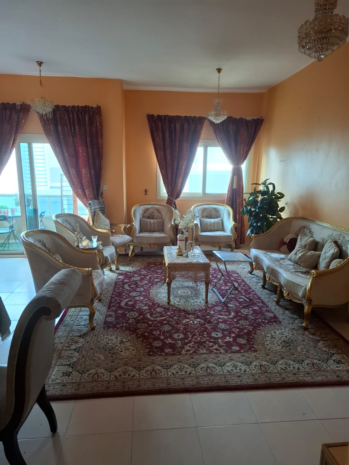 Beautiful family apartment in Al Taawun 3 bedrooms and living room balcony 2 free parking near all services and malls close to Dubai exit