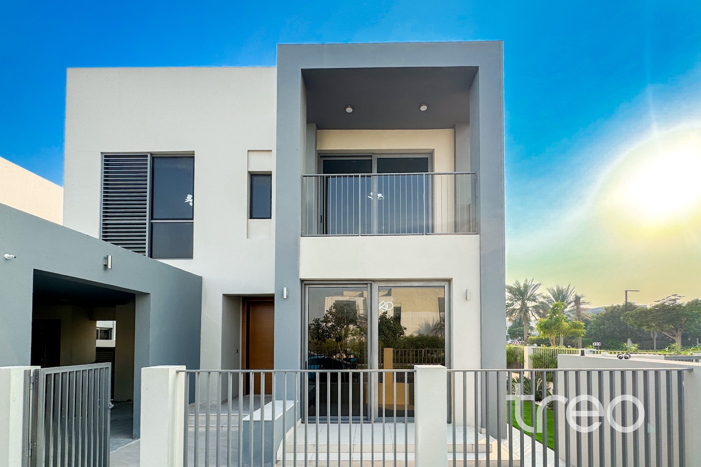 Fully Upgraded 4BR + Maid Villa | Private Pool