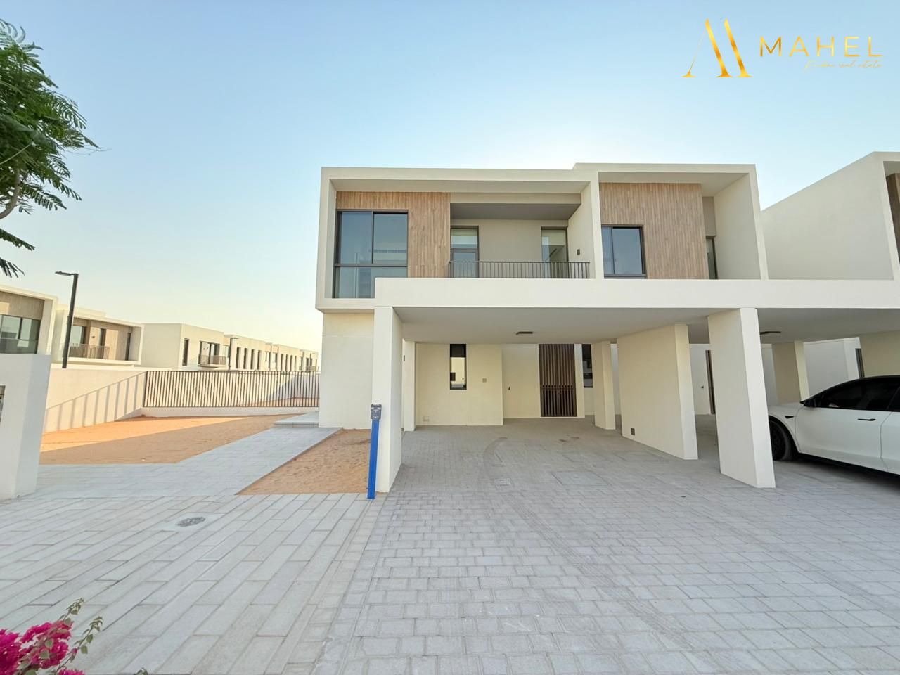 Luxury Corner Villa | Biggest Plot | Brand New