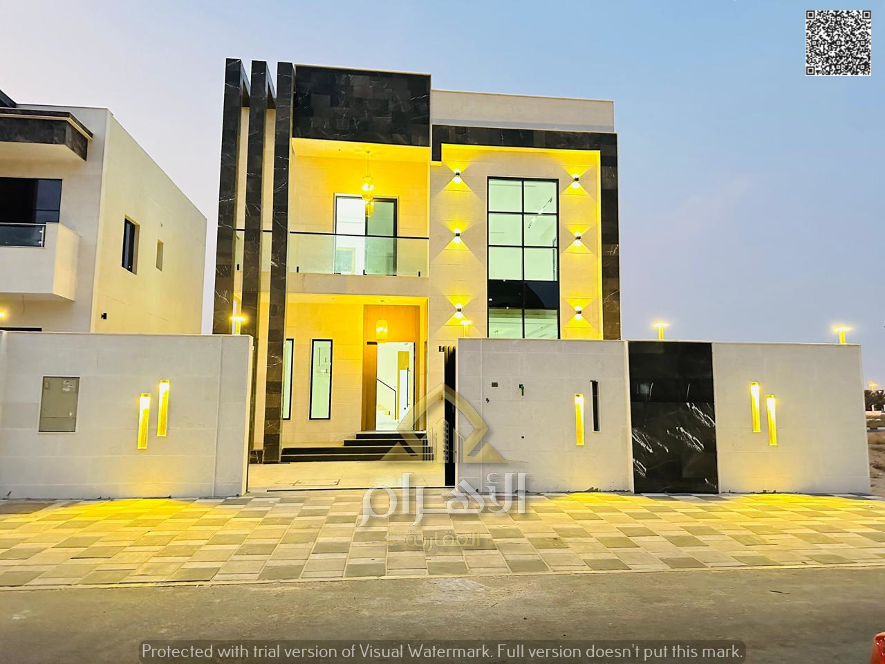 For sale: 4-bedroom villa with master bedrooms and full central air conditioning in Ajman at a bargain price. Excellent location. Freehold ownership f